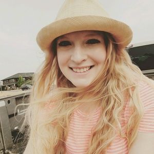 Meet your Posher, Kylah